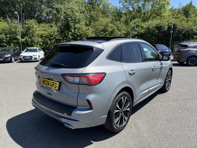 2025 Ford Kuga