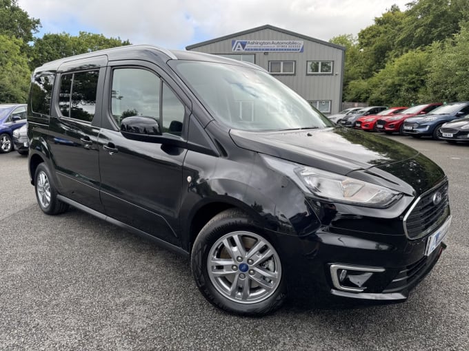 2025 Ford Grand Tourneo Connect