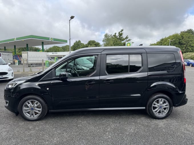 2025 Ford Grand Tourneo Connect