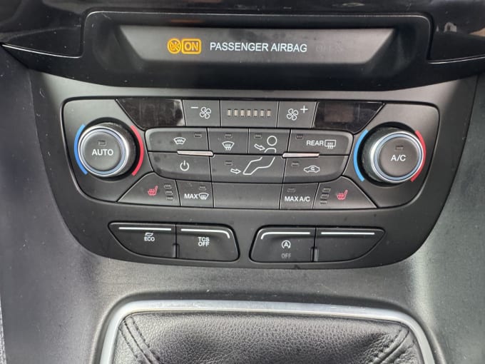 2025 Ford Grand Tourneo Connect