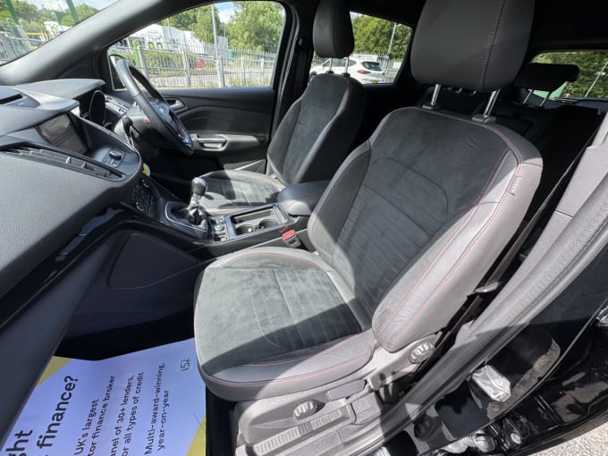 2025 Ford Kuga