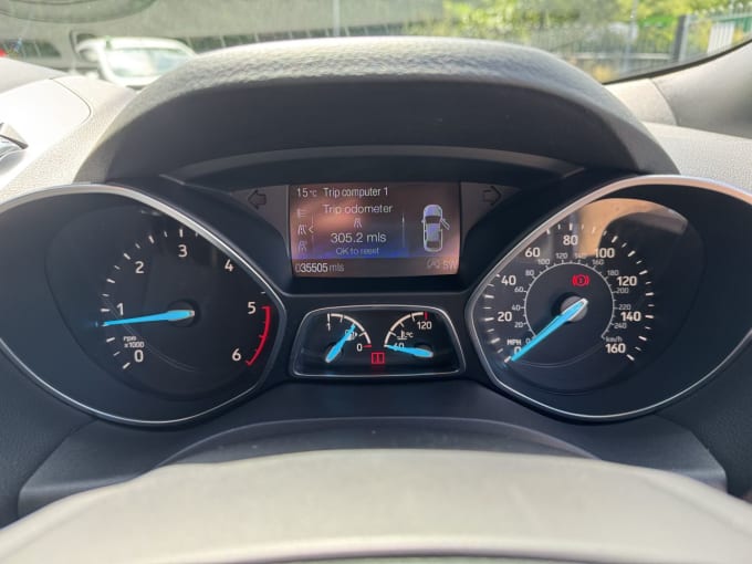 2025 Ford Kuga