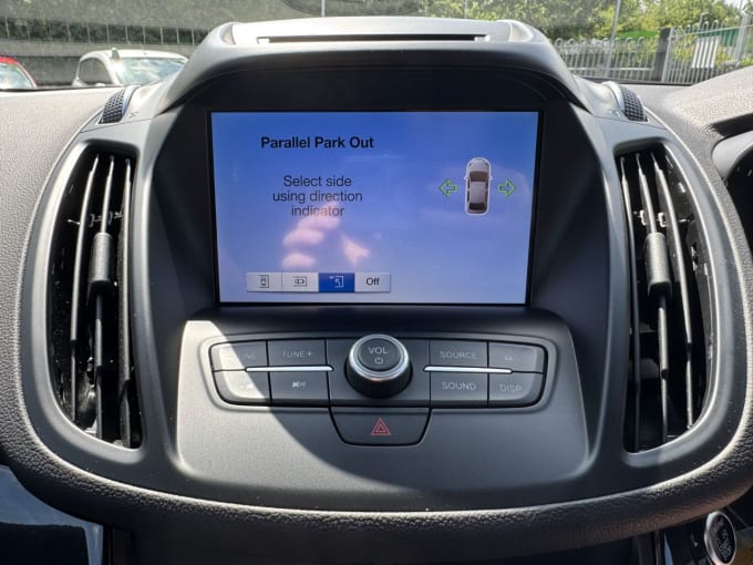 2025 Ford Kuga
