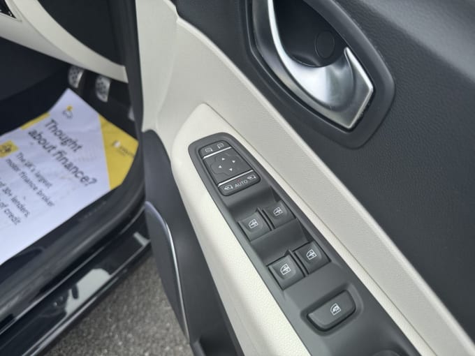 2025 Renault Captur