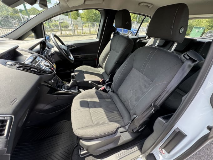 2025 Ford B-max