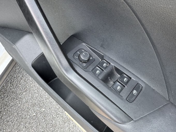 2025 Volkswagen T-cross