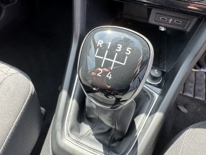 2025 Volkswagen T-cross