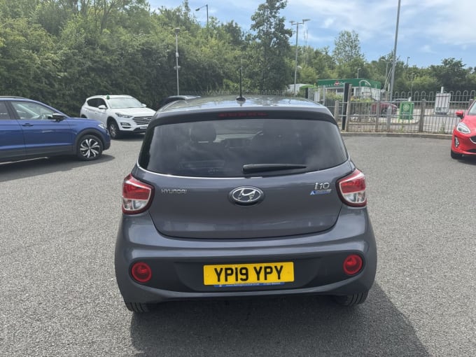 2025 Hyundai I10