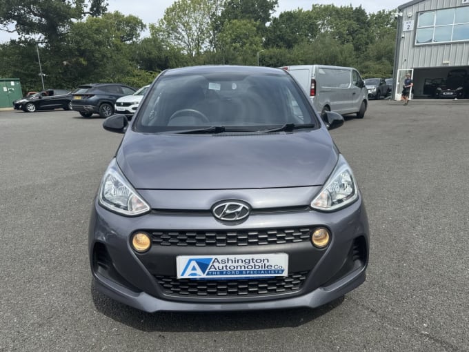 2025 Hyundai I10
