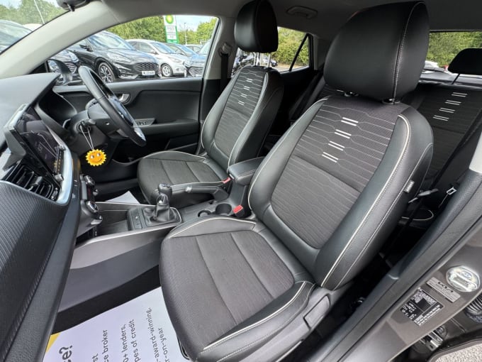 2025 Kia Stonic