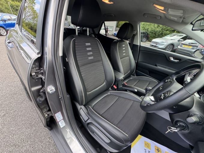 2025 Kia Stonic