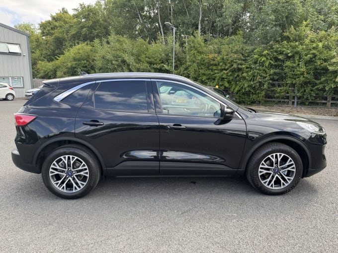 2025 Ford Kuga