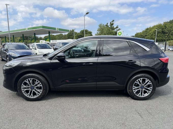 2025 Ford Kuga