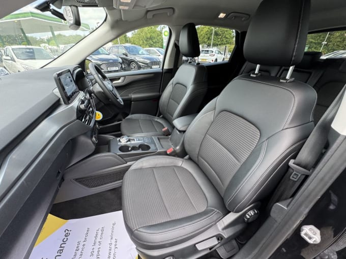 2025 Ford Kuga