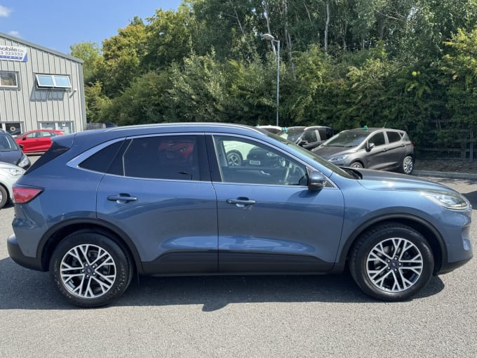 2025 Ford Kuga