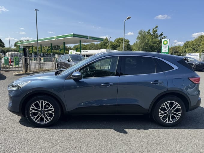 2025 Ford Kuga