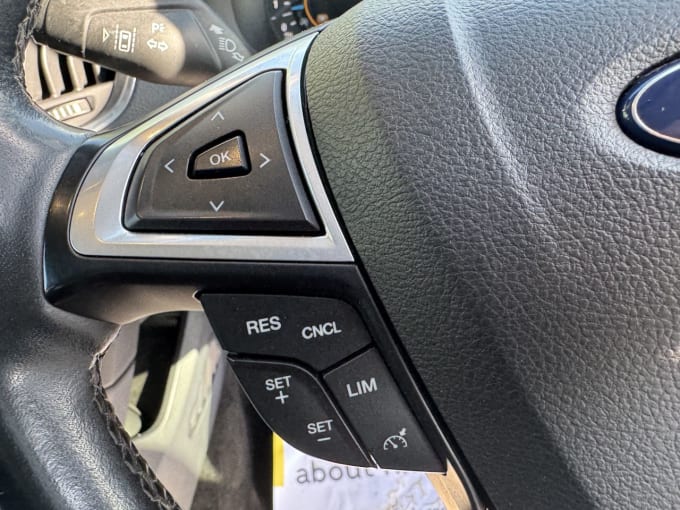 2025 Ford Galaxy