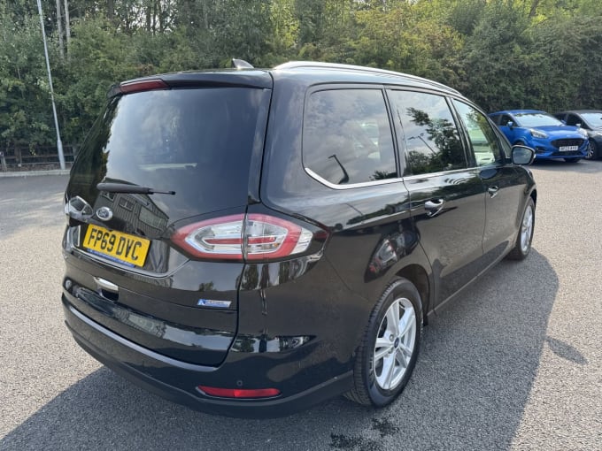 2025 Ford Galaxy