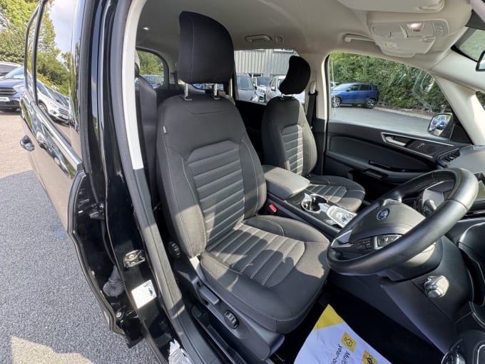 2025 Ford Galaxy