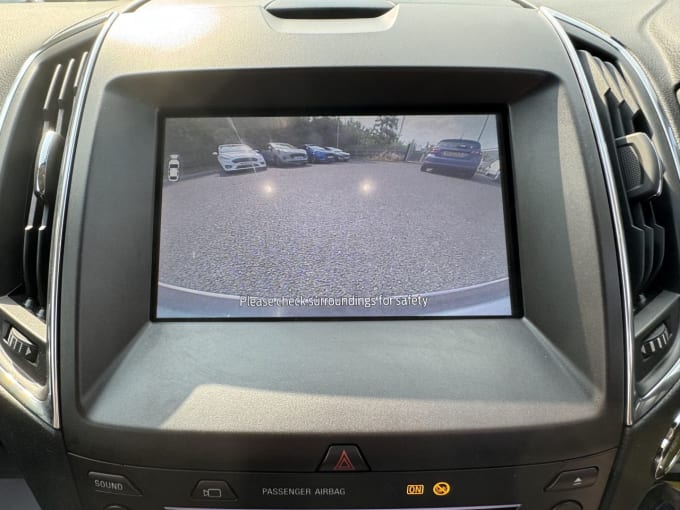 2025 Ford Galaxy