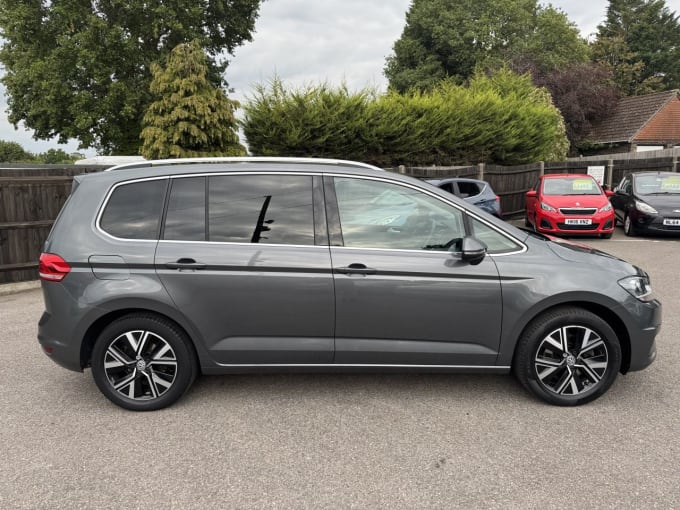 2025 Volkswagen Touran