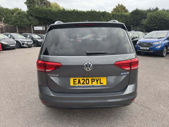 2025 Volkswagen Touran