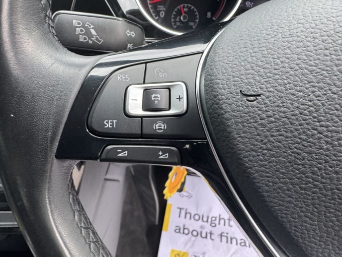 2025 Volkswagen Touran