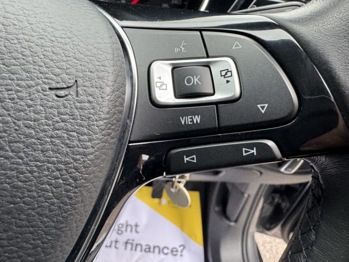 2025 Volkswagen Touran