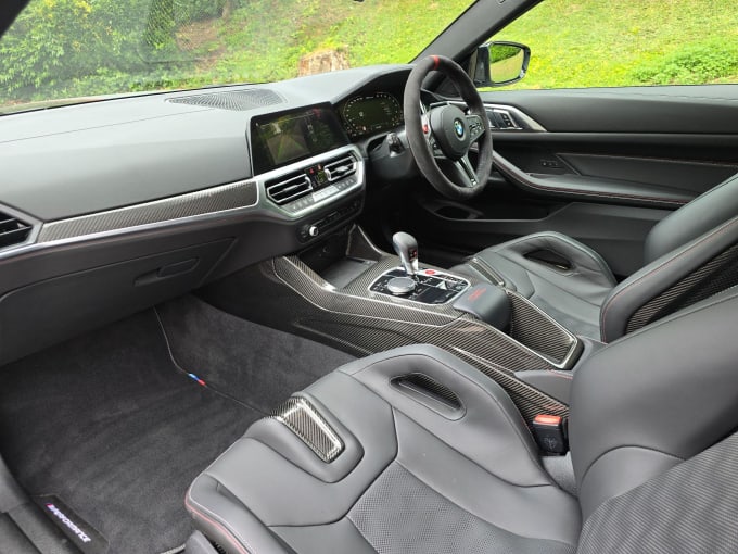 2025 BMW M4