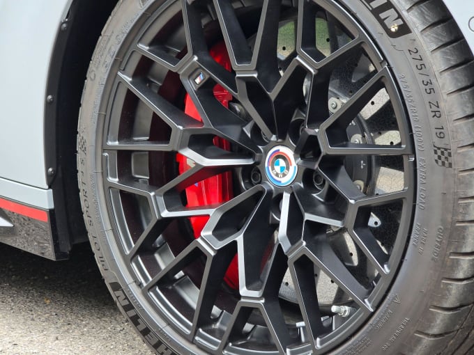 2025 BMW M4