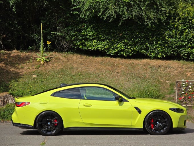 2025 BMW M4