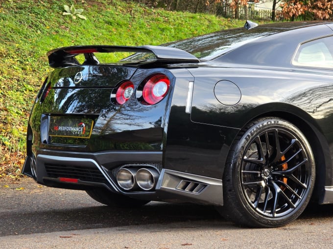 2024 Nissan Gt-r