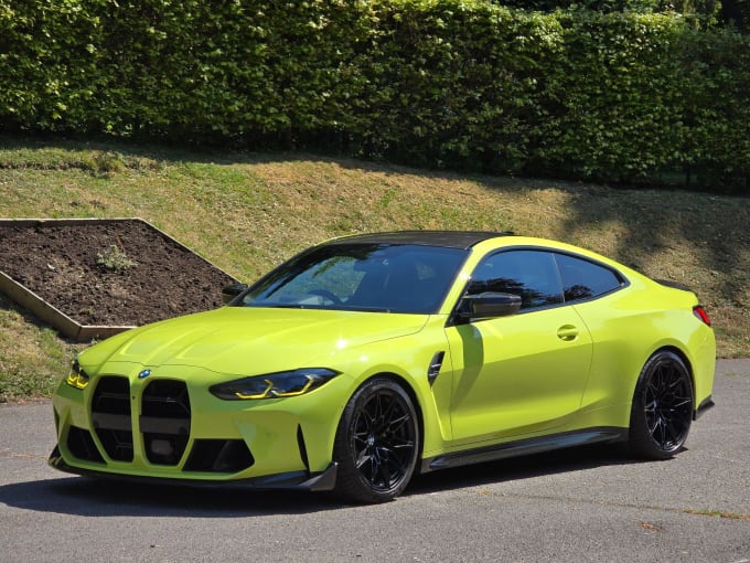 2025 BMW M4