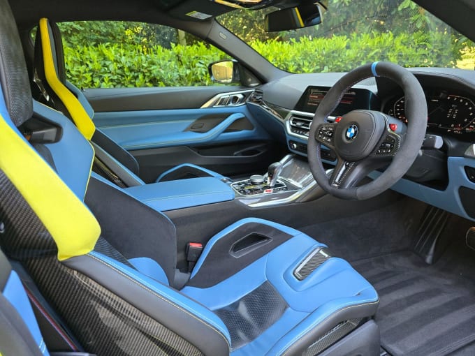 2025 BMW M4