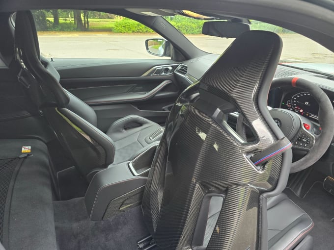 2025 BMW M4