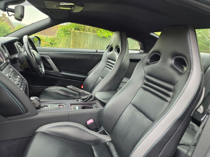 2025 Nissan Gt-r