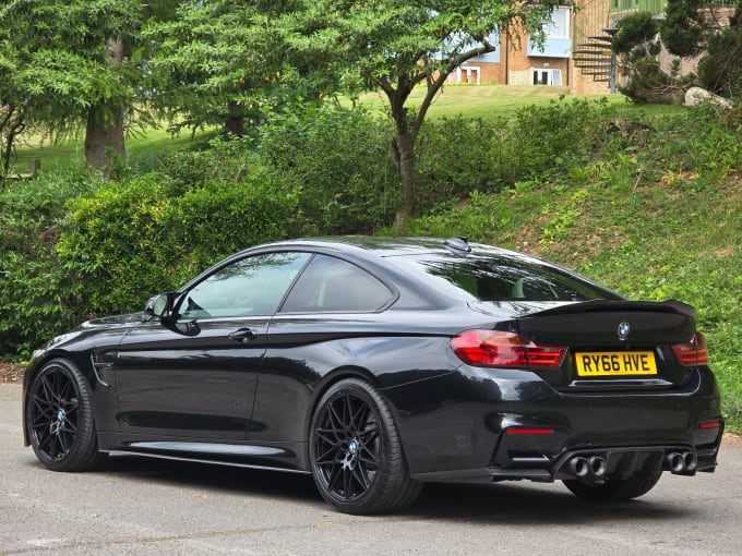 2025 BMW M4