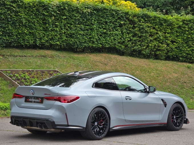 2025 BMW M4