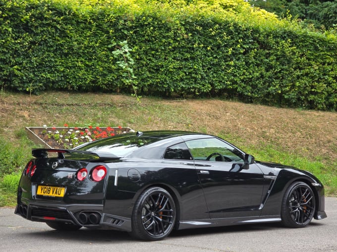 2025 Nissan Gt-r
