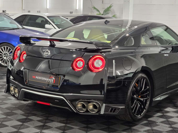 2024 Nissan Gt-r