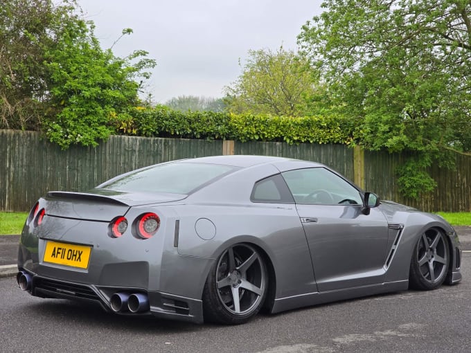 2024 Nissan Gt-r