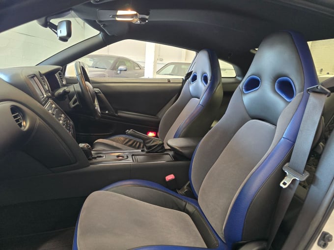 2025 Nissan Gt-r