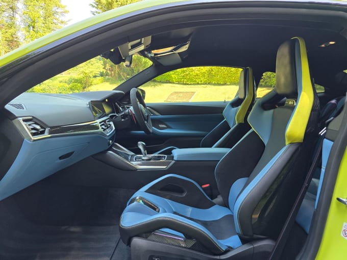 2025 BMW M4