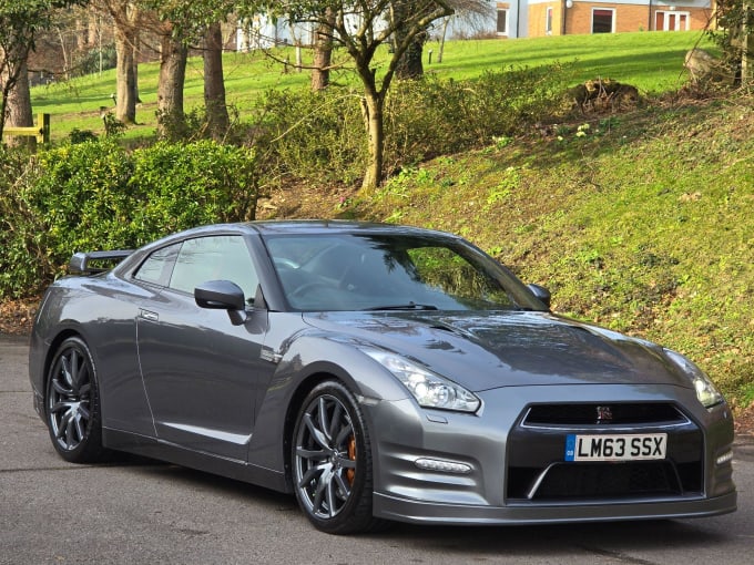 2025 Nissan Gt-r