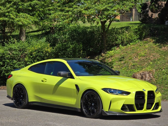 2025 BMW M4