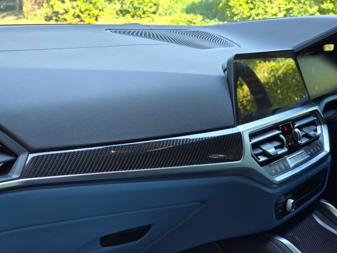 2025 BMW M4