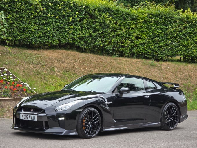 2025 Nissan Gt-r