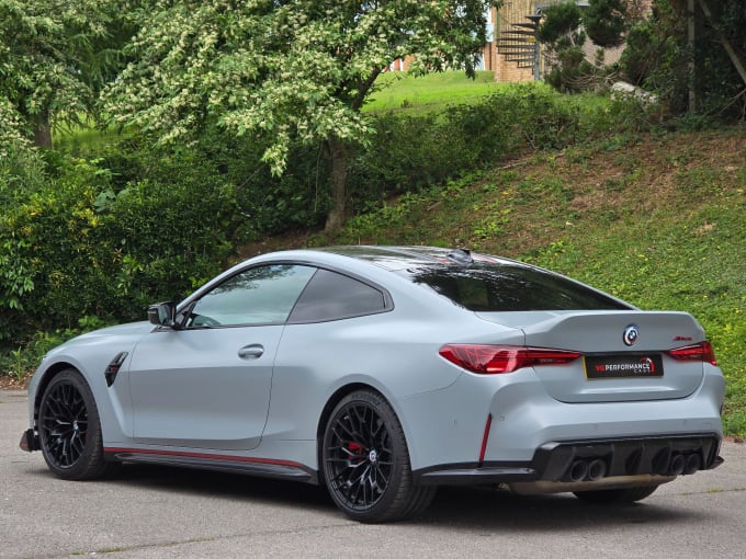 2025 BMW M4