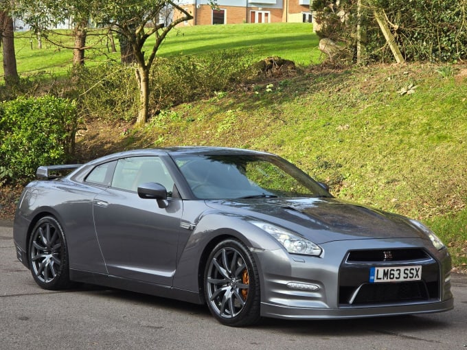 2025 Nissan Gt-r