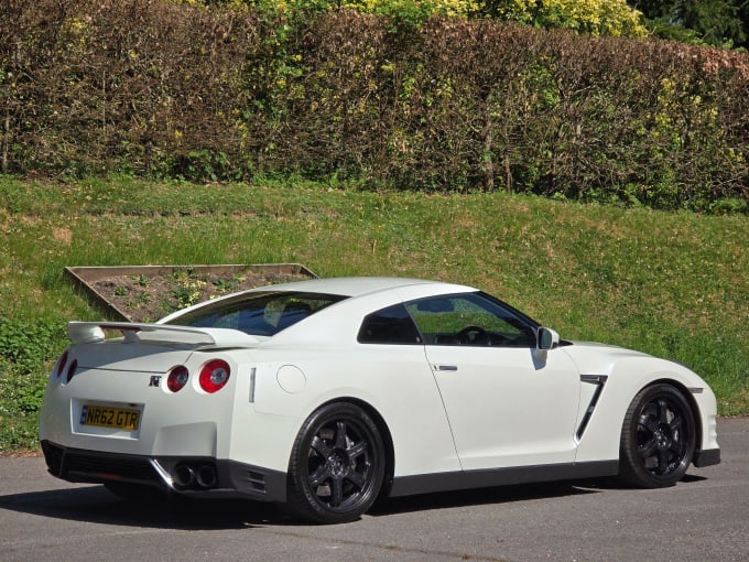 2025 Nissan Gt-r